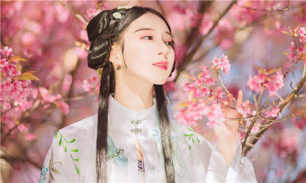 东丰供卵试管婴儿：助您实现家庭梦想的科学方案